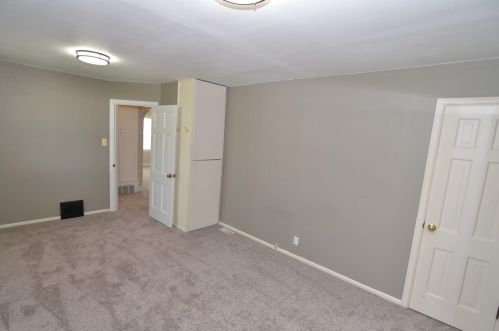 2646 76, Milwaukee WI 53222-5006 exterior