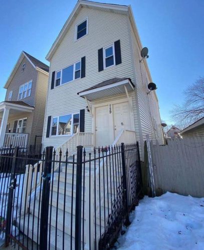 729 48th St, Chicago IL  60609-4431 exterior
