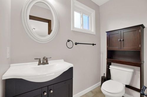 120 Longvue Dr, Pittsburgh PA 15237-2275 exterior