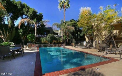 740 Elm St, Phoenix AZ 85013-2416 exterior