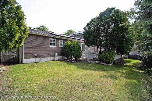 363 Constitution Dr, Lacey NJ 08731-1723 exterior