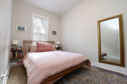 2649 Altgeld St, Chicago IL 60647-1872 exterior