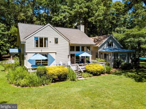 8377 Bozman Neavitt Rd, Saint Michaels MD 21663-2460 exterior