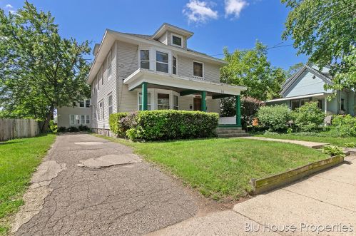 912 Virginia St, Grand Rapids, MI 49506-1511