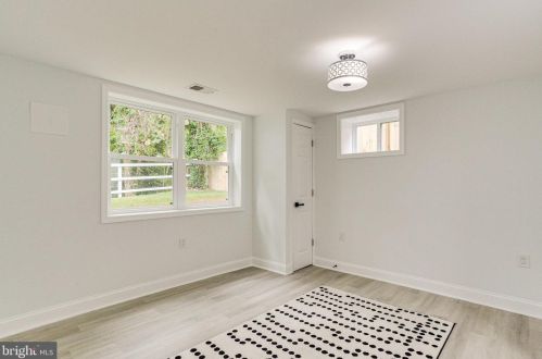 118 Fleetwood Ter, Silver Spring MD  20910-5511 exterior