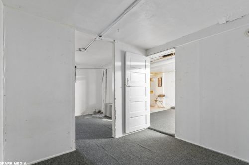 2435 Drake Ave, Chicago IL 60647-2413 exterior