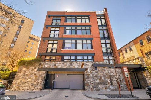 1654 Euclid St, Washington DC  20009-5634 exterior