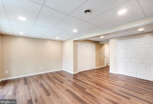 711 Grant Dr, Hanover PA  17331-2079 exterior