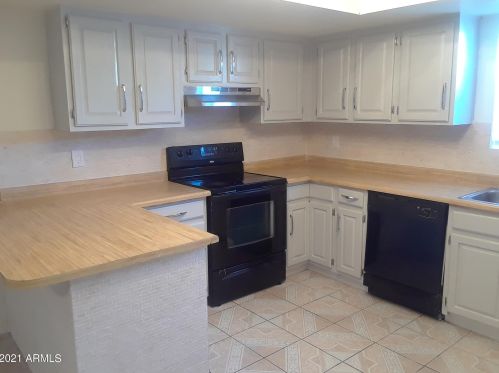 4516 Edgemont Ave, Phoenix AZ 85035-1808 exterior