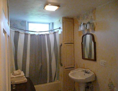 19521 Bulhand St, Cassopolis MI 49031-8544 exterior