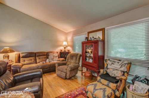 265 Brk Dr, Atlanta GA 30328-2109 exterior