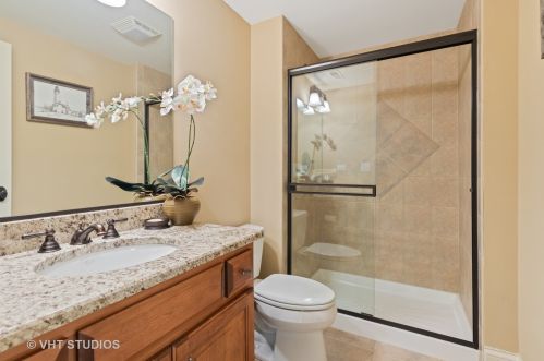 540 Kenilworth Ave, Elmhurst IL 60126-4445 exterior