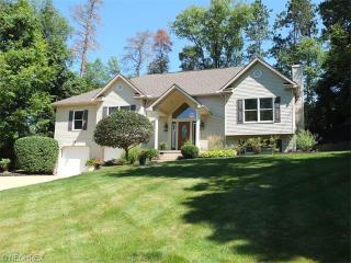 6775 Fulton Dr, Canton, OH 44718-1514