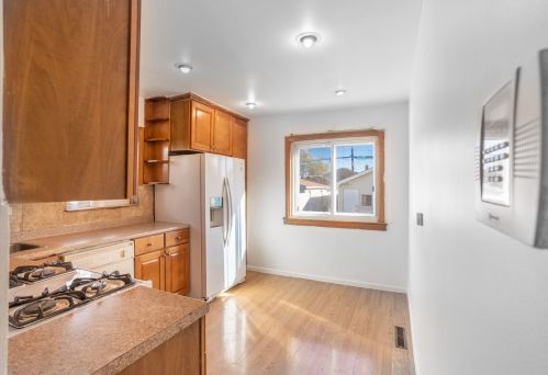 5005 Kilpatrick Ave, Chicago IL 60652-2010 exterior