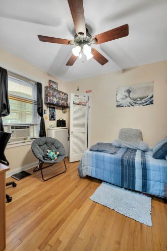 5442 Berteau Ave, Chicago IL 60641-1311 exterior