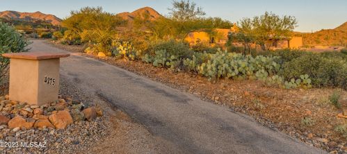 4275 Lightning Ridge Trl, Tucson AZ  85745-8716 exterior