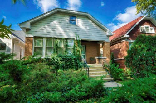 4620 Lawler Ave, Chicago IL  60638-2010 exterior