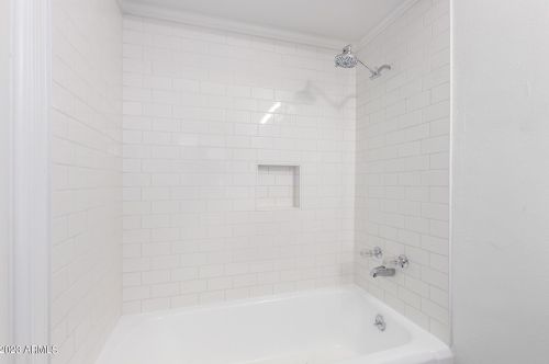 4112 18th Ave, Phoenix AZ  85015-5246 exterior