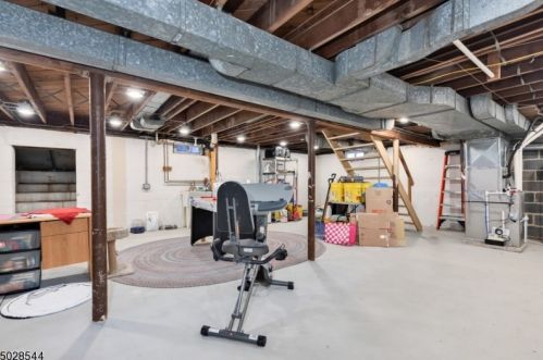 73 Laramie Rd, Plainfield NJ 07060-2951 exterior