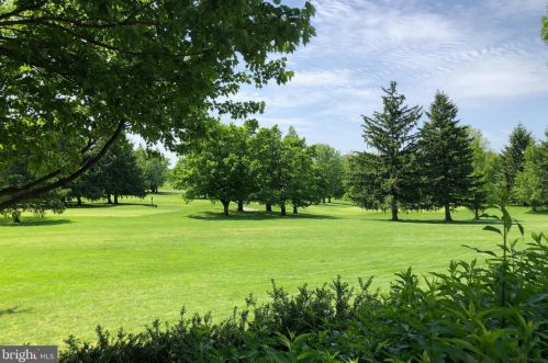 1859 Augusta Dr, Jamison PA 18929-1083 exterior