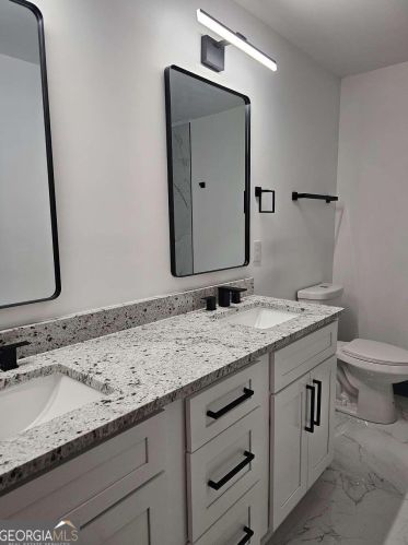 3584 Collier Dr, Atlanta GA  30331-1530 exterior