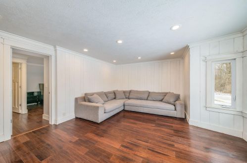 2232 36 St, Allegan MI 49010 exterior