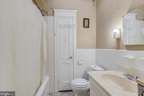 3224 Cottman Ave, Philadelphia PA 19149-1605 exterior