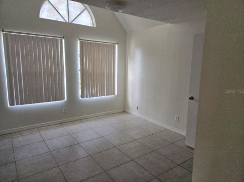 345 Forestway Cir, Altamonte Springs FL 32701-5803 exterior