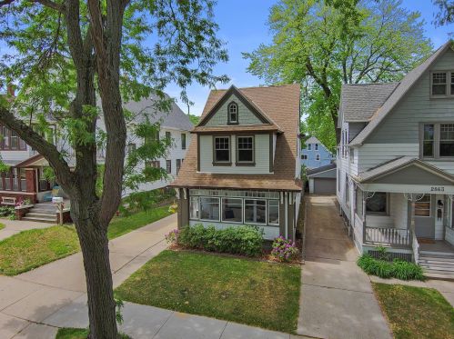 2867 Superior St, Milwaukee WI  53207-2550 exterior