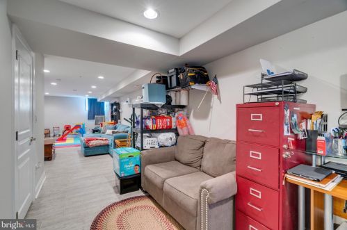 1936 Cumberland St, Philadelphia PA 19125-0037 exterior