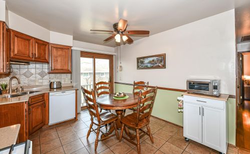 12024 Cleveland Ave, Milwaukee WI 53227-2908 exterior