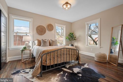 829 Shippen St, Lancaster PA  17602-2043 exterior