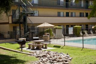 5128 15th St, Phoenix AZ  85014-3407 exterior