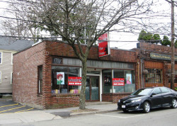 1191 Walnut St, Newton, MA 02461-1240
