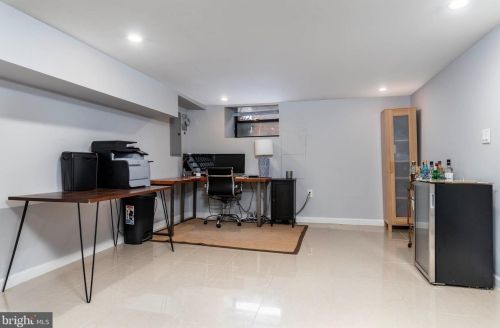 1212 Mckean St, Philadelphia PA 19145-3006 exterior