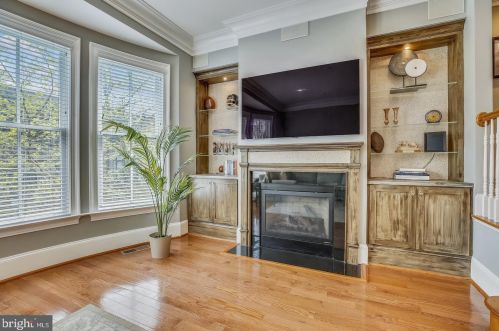 12458 Ansin Circle Dr, Rockville MD  20854-6900 exterior