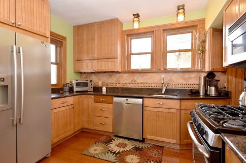 4449 Menard Ave, Chicago IL 60634-1712 exterior