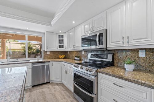 17335 Lake Park Rd, Boca Raton FL 33487-1166 exterior