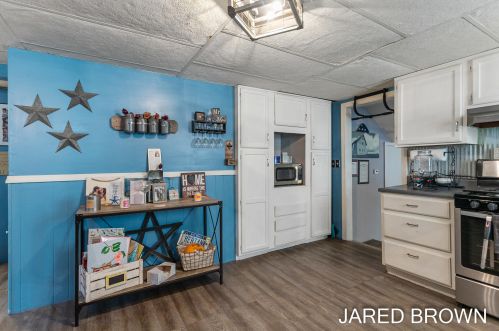 3650 Dangl Rd, Meskegon MI 49444-9715 exterior