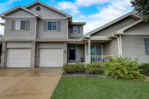 6701 Reston Heights Dr, Madison, WI 53718-3370