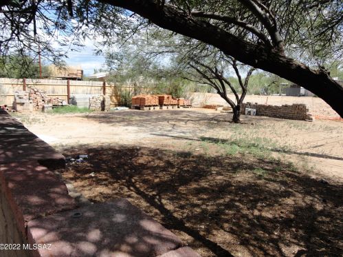 3138 Pima St, Tucson AZ 85712-3461 exterior