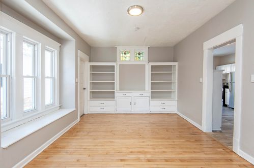 3812 Roberts St, Milwaukee WI  53208-1841 exterior