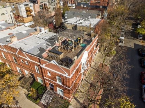 2501 Racine Ave, Chicago IL 60614-2113 exterior