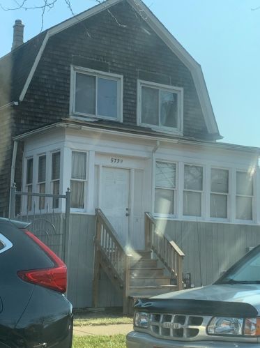 5729 Claremont Ave, Chicago IL 60636-1520 exterior