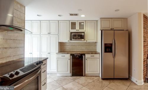 1218 29th St, Washington DC  20007-3331 exterior