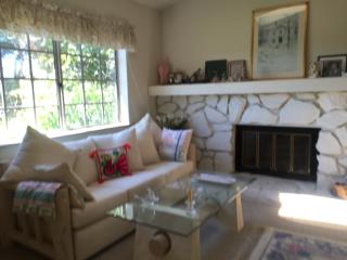 1135 Olive Ave, Fallbrook CA  92028-1568 exterior