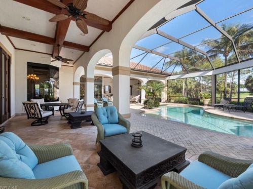 3852 Isla Del Sol Way, Naples FL 34114-9485 exterior