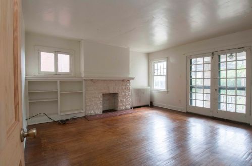 6537 Northumberland St, Pittsburgh PA  15217-1361 exterior