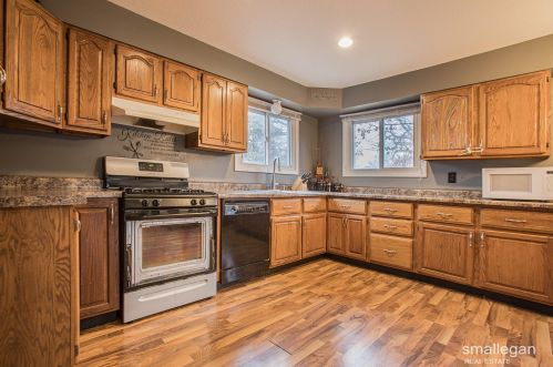 46 Wilson St, Meskegon, MI 49442-1945