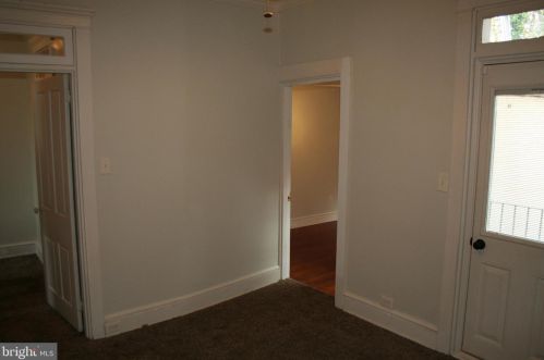 348 James St, Lancaster PA 17603-2831 exterior